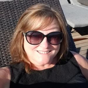 Meet your Posher, Julie